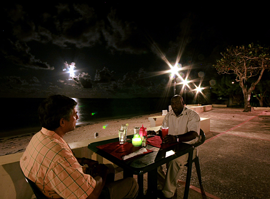 dinner patio full moon