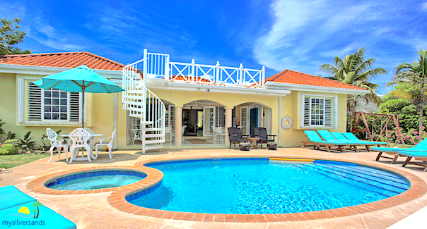 eirie blue villa with pool and hot tub on the sea side
