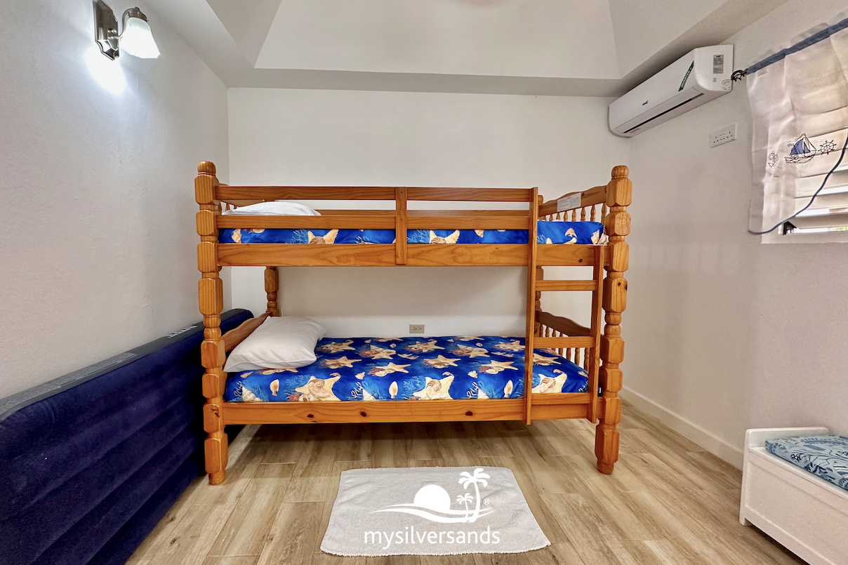 bunk beds in kids room