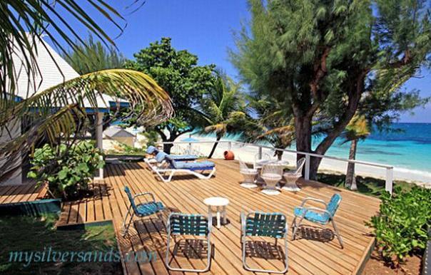 queen's cottage deck and seaview