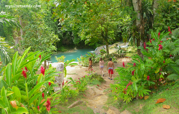walking down to the blue hole in ocho rios jamaica