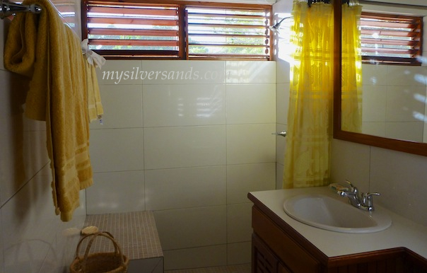 bathroom 3 en suite at roots cottage silver sands jamaica