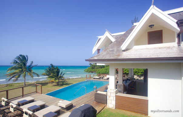 pool and sea view from Tallawah vacation rental jamaica