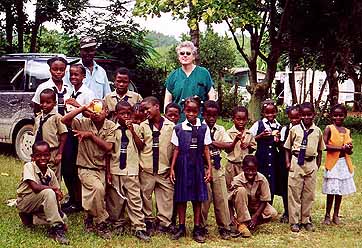 guttu with kids in duanvale