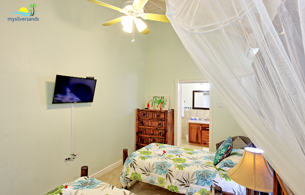 bedroom 2 with wall-mounted television