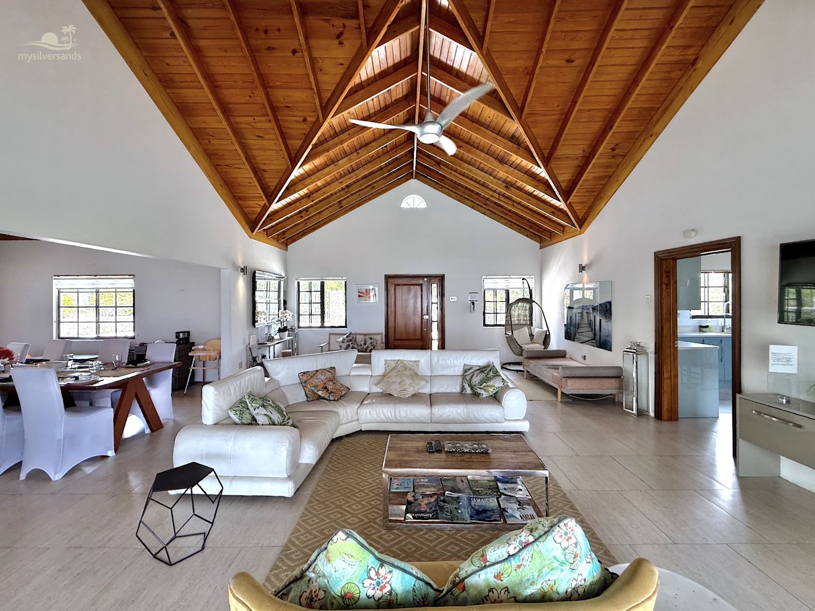 living room to front door