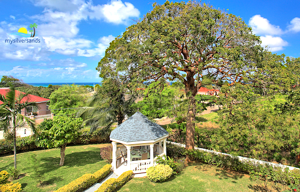 garden gazebo