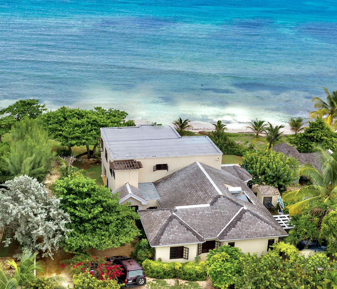 aerial view of mai tai from the south