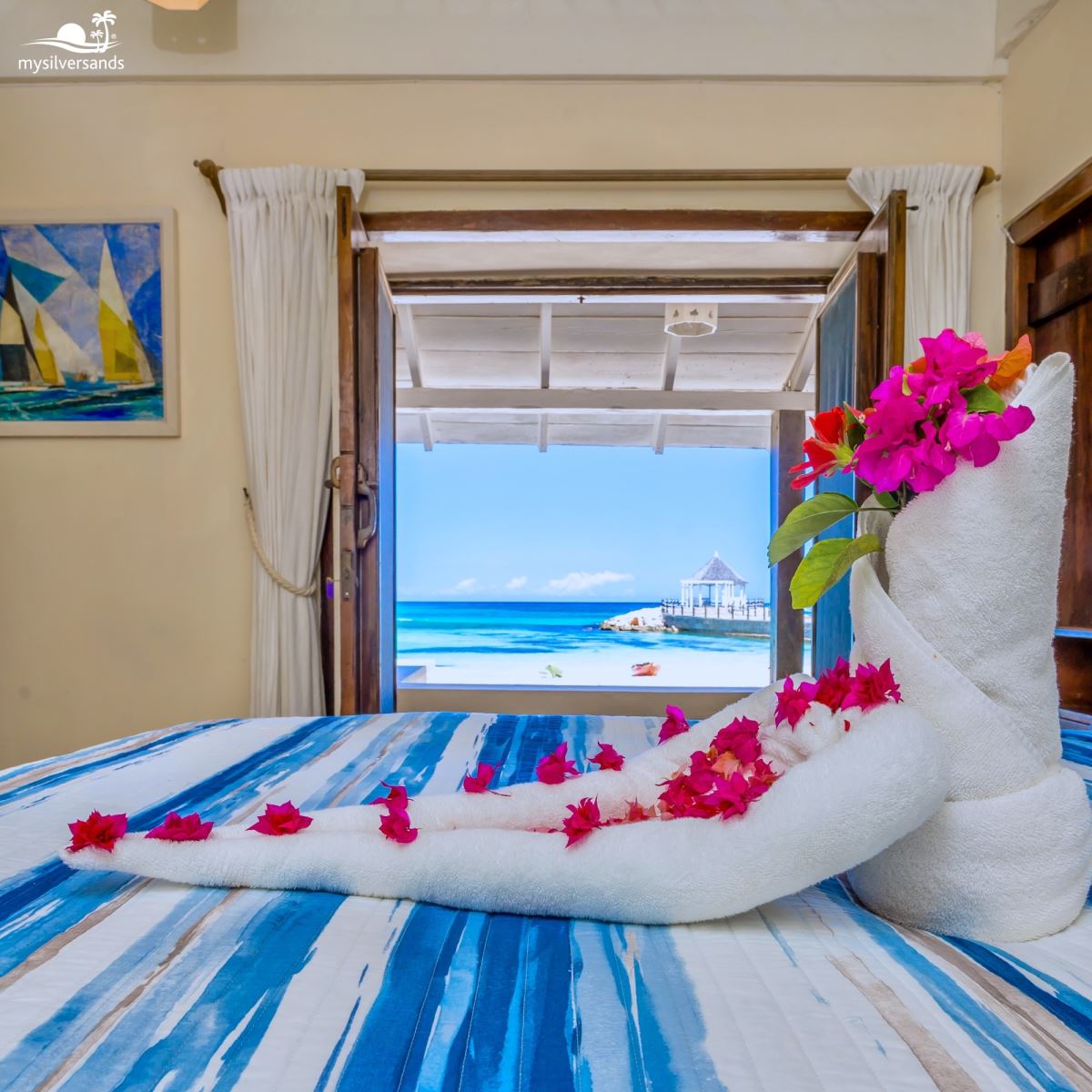 bedroom 3 with sea view