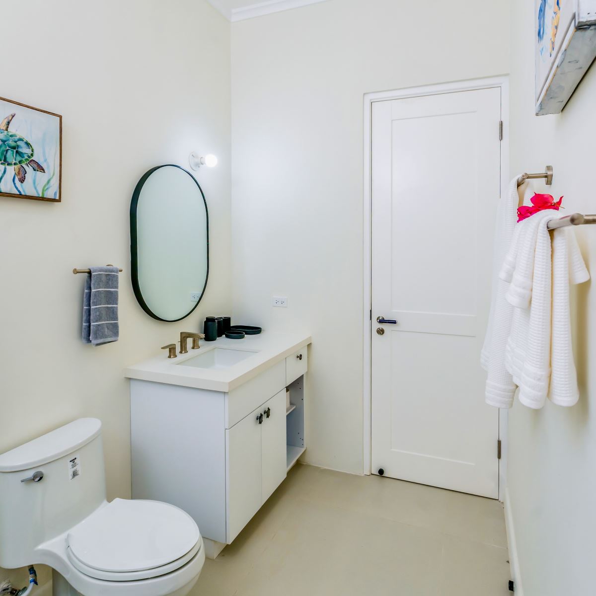 bathroom 4