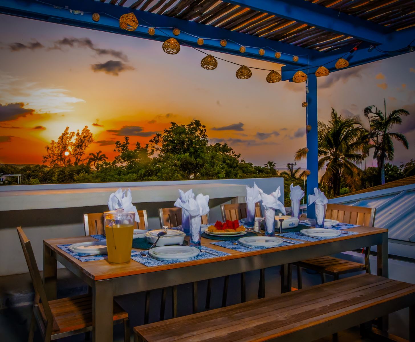 rooftop dining