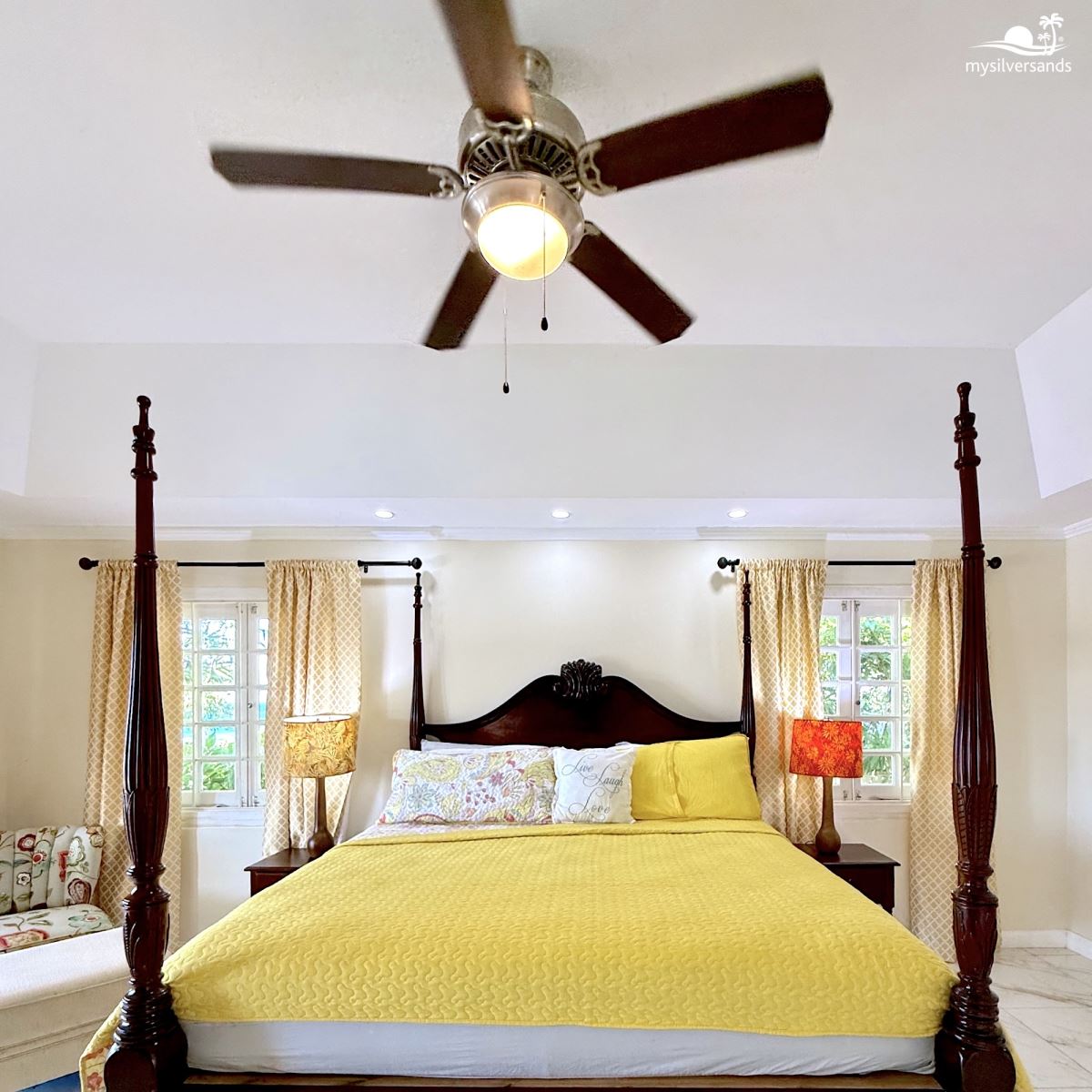 bedroom 1 king bed