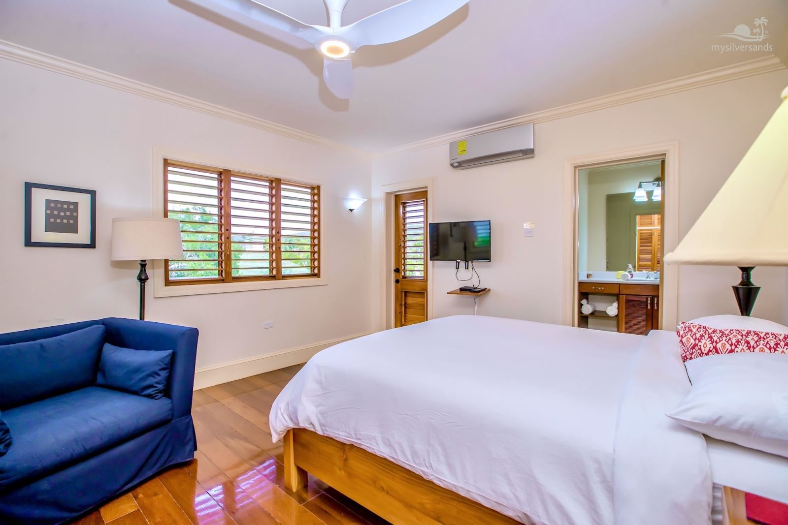 bedroom 3 with chair
