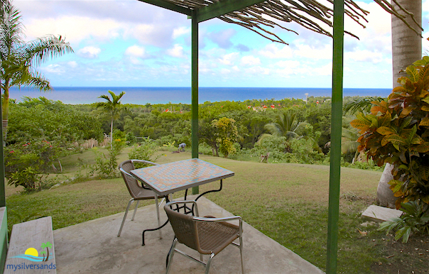 patio off reggae bedroom