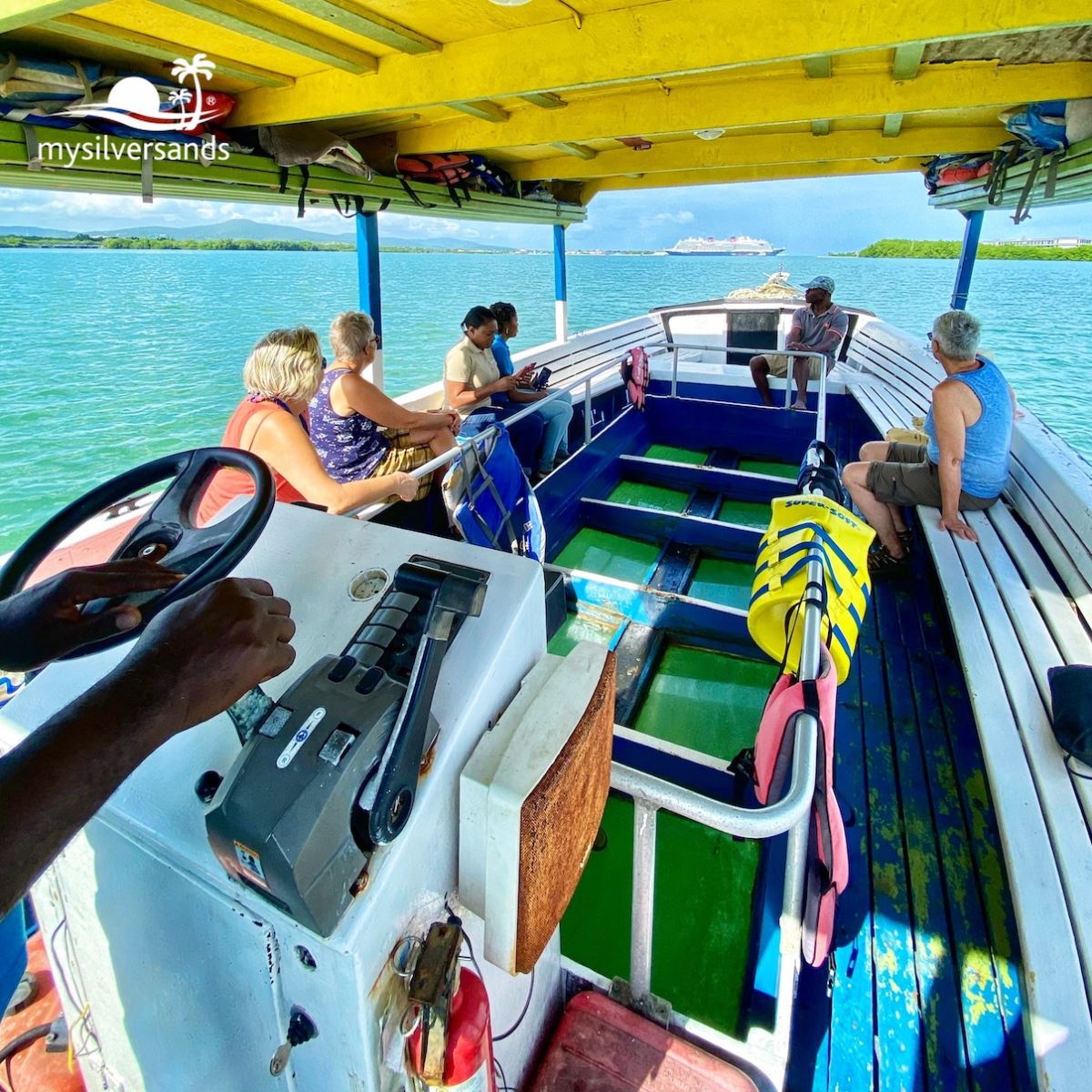 glass-bottom boat