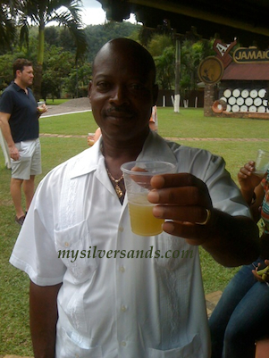 tasting the sugarcane juice extracted for making rum on the appleton estate tour