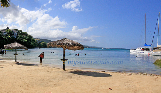 carib ocho rios beach jamaica