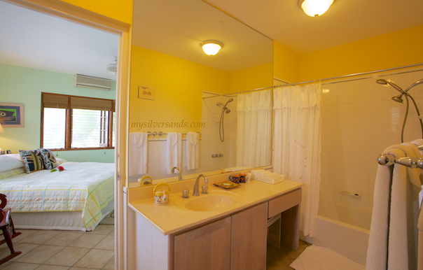 bathroom between bedrooms three and four of rockhill villa