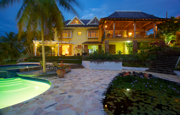 the gym in the centre of the ground floor at rock hill villa in silver sands jamaica