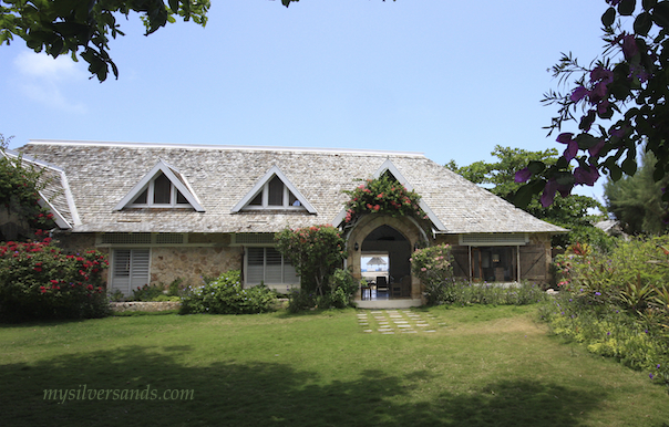 the south side of rum jetty cottage in silver sands villas jamaica